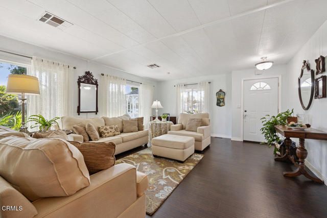 25 Faulkner Court 25, Ventura, CA 93003