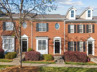 183 Lumina Place, Holly Springs, NC 27540