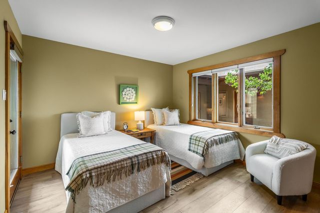 10 Descanso Road, Santa Fe, NM 87508