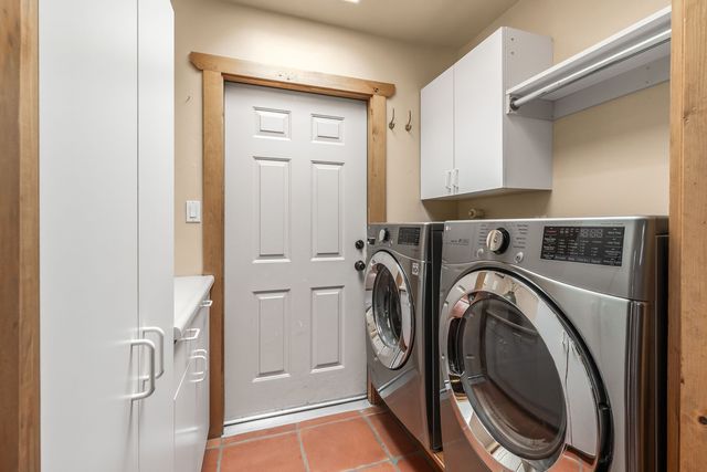 10 Descanso Road, Santa Fe, NM 87508