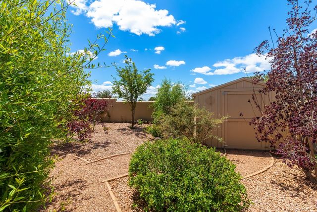 10 Descanso Road, Santa Fe, NM 87508