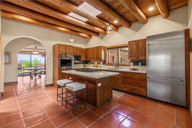 10 Descanso Road, Santa Fe, NM 87508