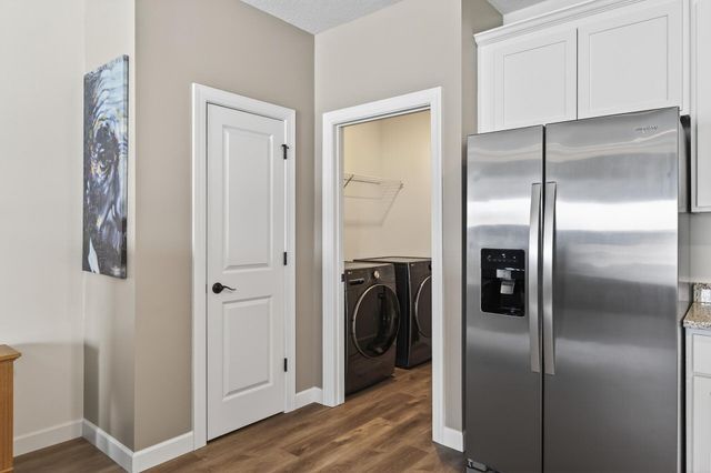 10081 188th Avenue NW, Elk River, MN 55330