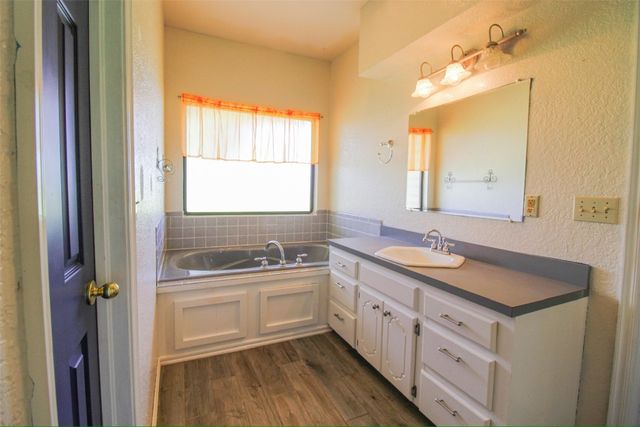 1712 NW 16th Street, Newcastle, OK 73065