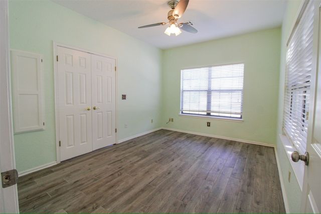 1712 NW 16th Street, Newcastle, OK 73065