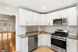 35 N STATE RD, Upper Darby, PA 19082