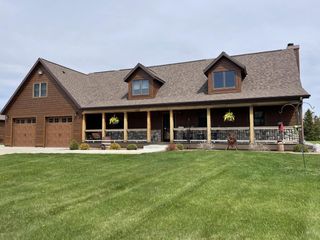4726 Faith LANE, West Bend, WI 53095