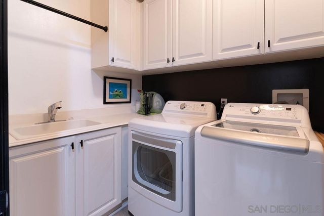 2955 Farragut, San Diego, CA 92106