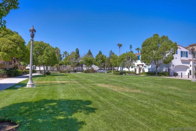 2955 Farragut, San Diego, CA 92106