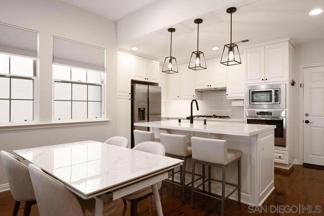 2955 Farragut, San Diego, CA 92106