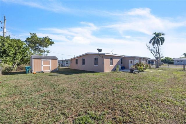 370 DUXBURY AVENUE, Port Charlotte, FL 33952