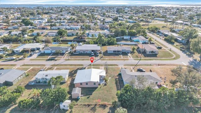 370 DUXBURY AVENUE, Port Charlotte, FL 33952