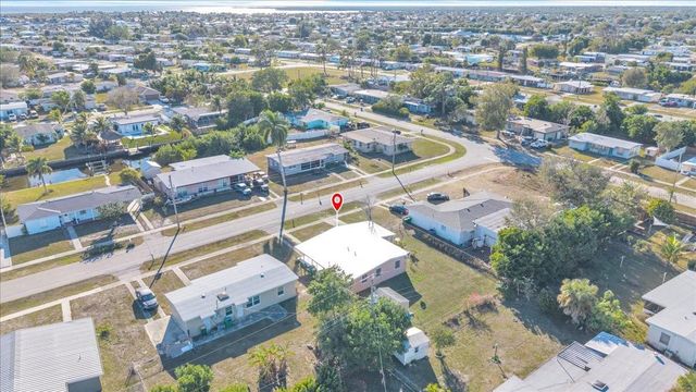 370 DUXBURY AVENUE, Port Charlotte, FL 33952