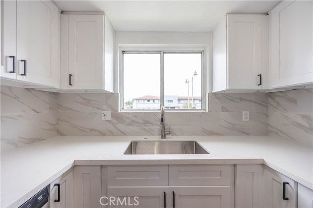 7024 Rosemead Boulevard A, San Gabriel, CA 91775