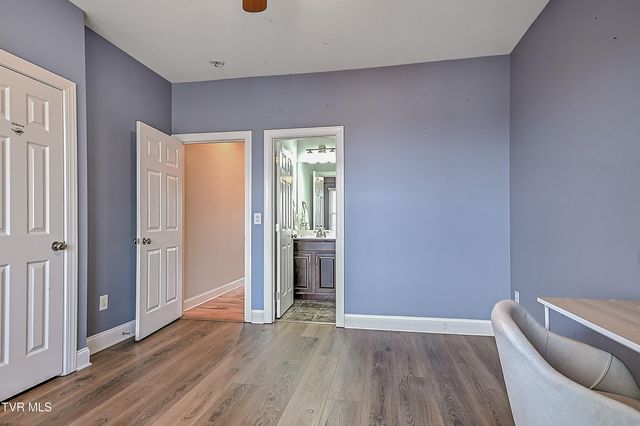 581 Robert Court, Johnson City, TN 37601