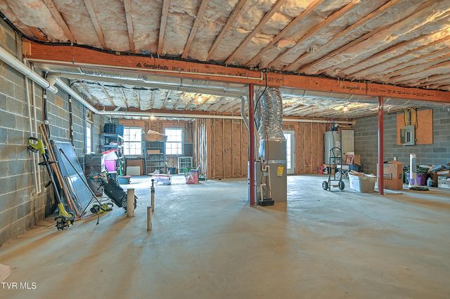 581 Robert Court, Johnson City, TN 37601