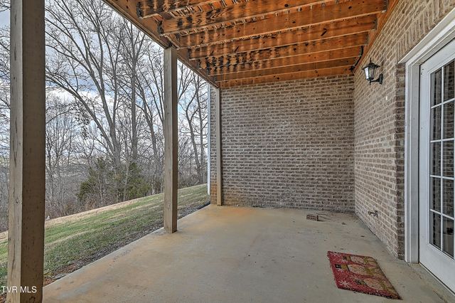 581 Robert Court, Johnson City, TN 37601