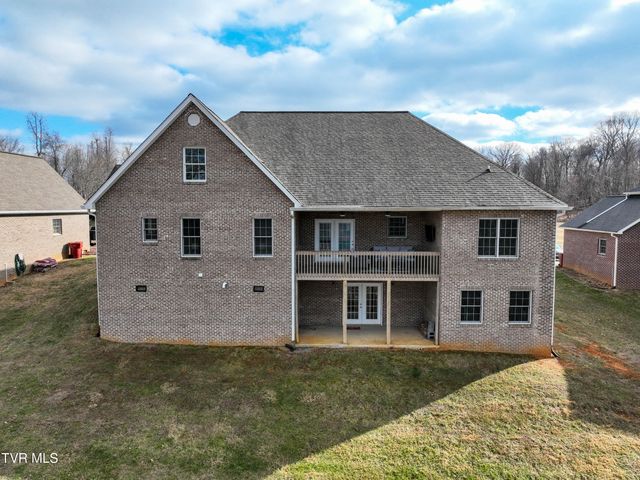 581 Robert Court, Johnson City, TN 37601