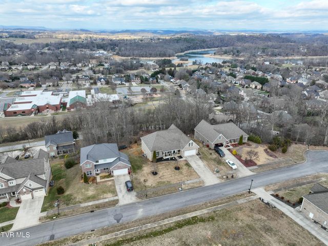 581 Robert Court, Johnson City, TN 37601