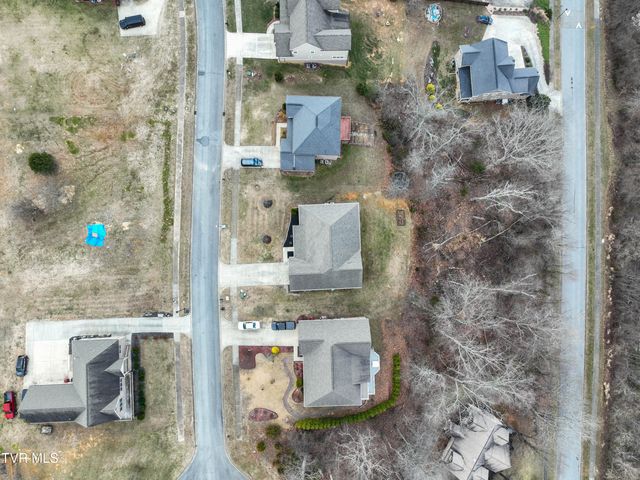 581 Robert Court, Johnson City, TN 37601