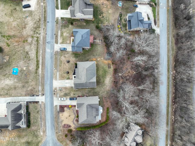 581 Robert Court, Johnson City, TN 37601