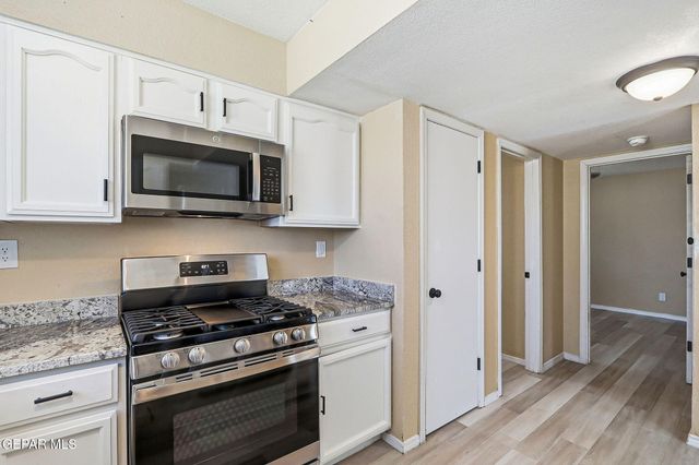 5725 MICHAEL P ANDERSON Lane, El Paso, TX 79934