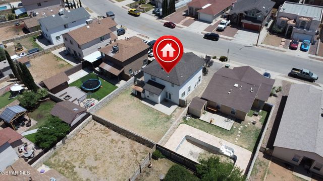 5725 MICHAEL P ANDERSON Lane, El Paso, TX 79934