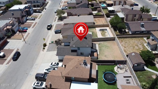 5725 MICHAEL P ANDERSON Lane, El Paso, TX 79934