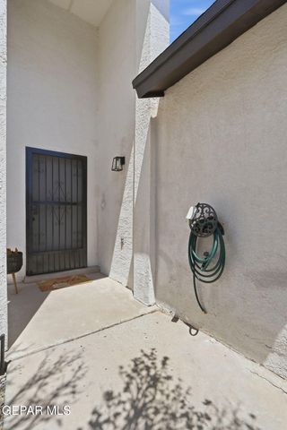 5725 MICHAEL P ANDERSON Lane, El Paso, TX 79934
