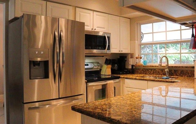 738 LAKE HOWELL ROAD, Maitland, FL 32751