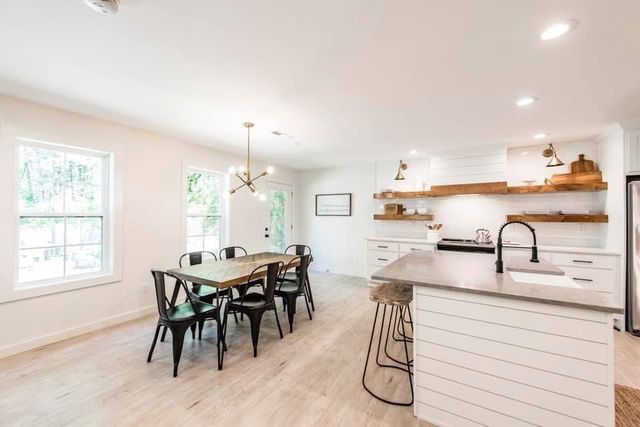 623 Beartrail Ln, Gatlinburg, TN 37738