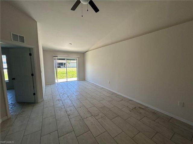 2909 Santa Barbara BLVD, Cape Coral, FL 33914