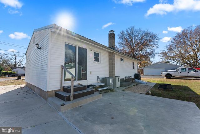 67 BEECHWOOD AVE, Dover, DE 19901