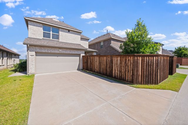 2093 Almassera Drive, Little Elm, TX 75068