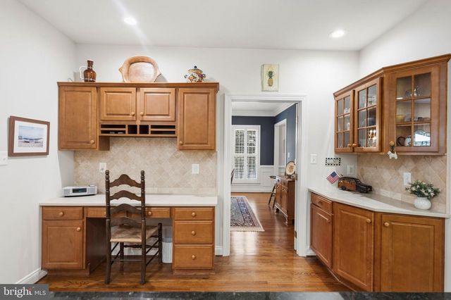 1195 HAWLING PL SW, Leesburg, VA 20175