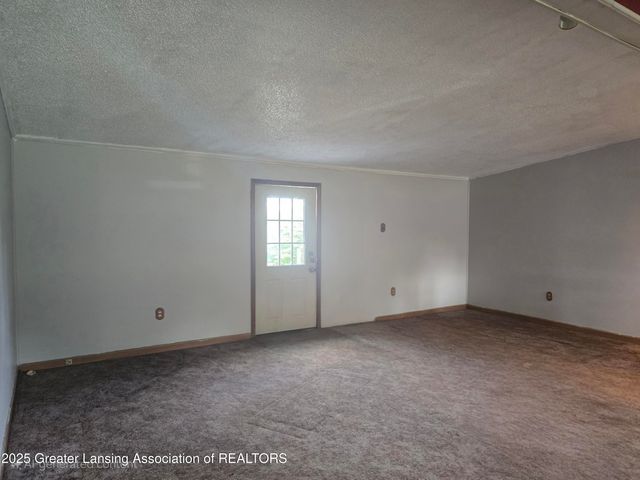 1279 Leland Road, Ovid, MI 48866