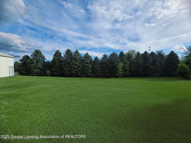 1279 Leland Road, Ovid, MI 48866