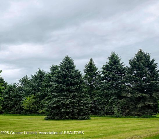 1279 Leland Road, Ovid, MI 48866