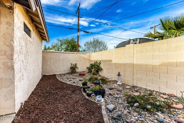 1002 E ORCHID Lane, Phoenix, AZ 85020