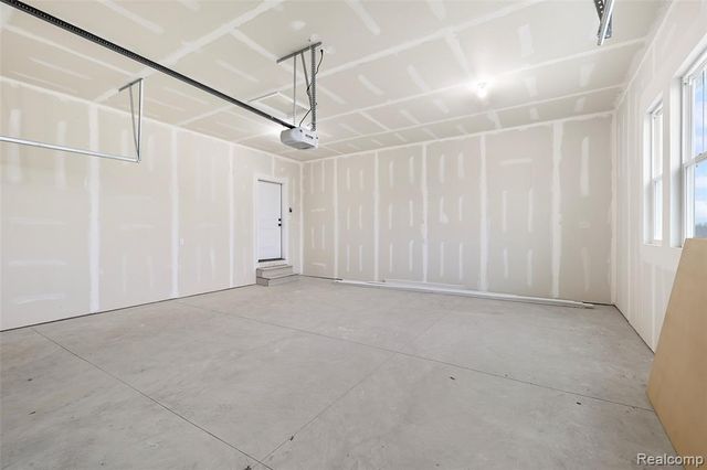 10042 Santa Lucia Court, Grand Blanc, MI 48439