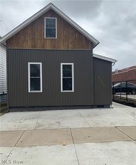 3135 W 46th Street, Cleveland, OH 44102