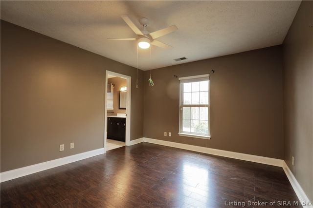 1329 Valley View Road, New Albany, IN 47150