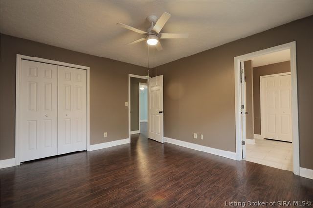 1329 Valley View Road, New Albany, IN 47150