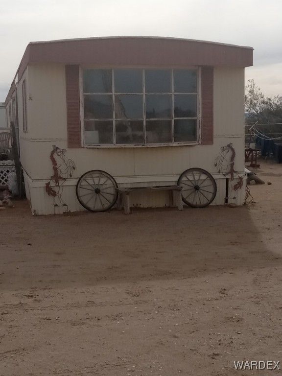 3841 N Verde Road, Golden Valley, AZ 86413