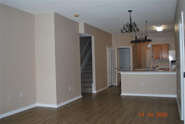 909 GRAND CANYON DRIVE, Valrico, FL 33594