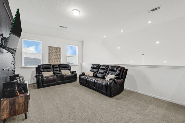 13405 Emerald Mallard Drive, Texas City, TX 77568