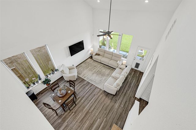 13405 Emerald Mallard Drive, Texas City, TX 77568
