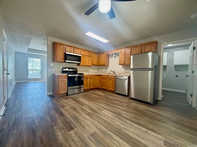 1200 Oak View Cove, Benton, AR 72015