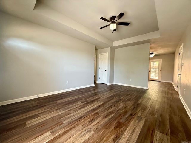 1200 Oak View Cove, Benton, AR 72015