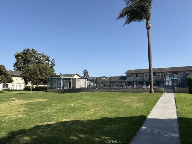4731 Rey Drive 133, Huntington Beach, CA 92649
